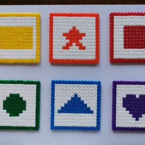 9 cartes d'apprentissage / jeux pour enfant couleurs et formes en perles hama - pixel art