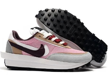 Baskets Nike LD Waffle X Sacai Femme